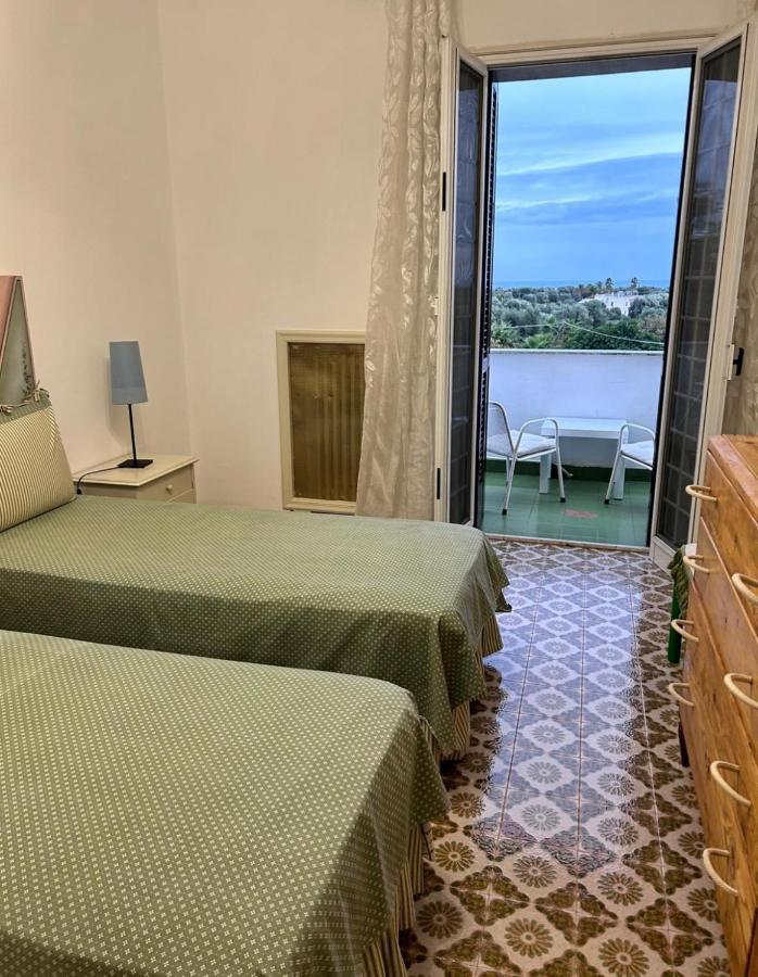 Casa Con Finestra Che Vede Il Mare Villa Fasano Luaran gambar